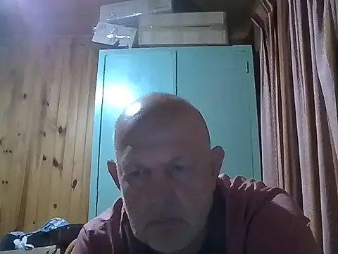 Karl1-85 online show from November 11, 2:38 am