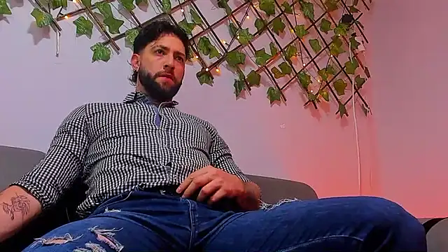 Supreme Alpha online show from January 15, 4:16 am