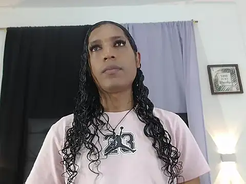 MiaCoock online show from November 10, 1:05 pm