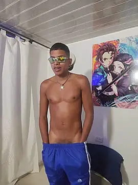 Mike and Rayan online show from March 20, 3:32 am