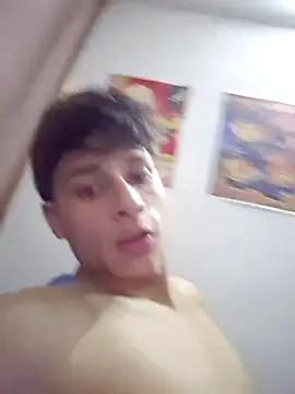 Mateeo G online show from November 13, 2:27 am