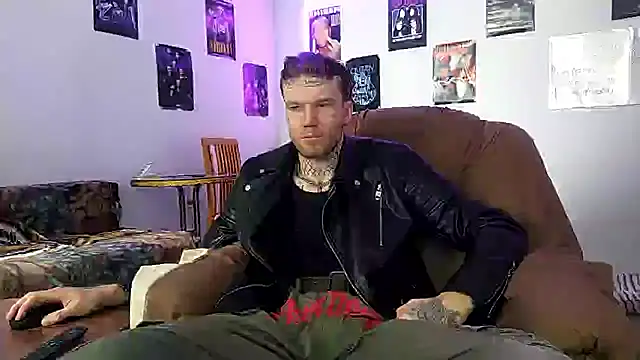 Huntall77 online show from January 11, 7:34 am