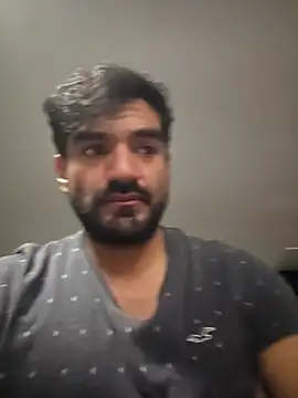 piggylatino online show from February 8, 12:49 am