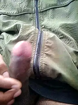 kingsize8ich online show from December 2, 6:27 am