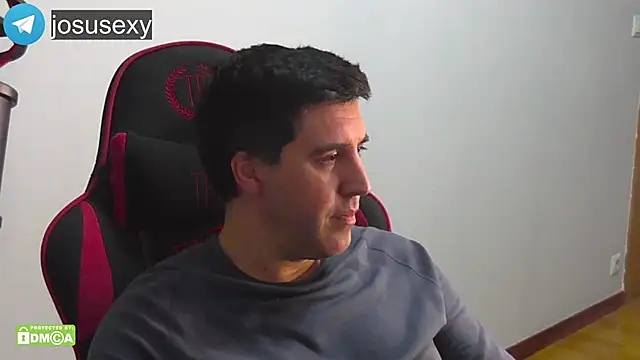 likihot online show from December 2, 8:23 pm