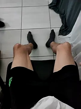 bnnzin online show from November 20, 12:32 am