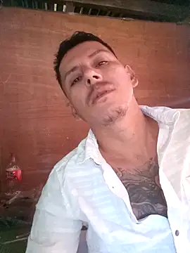 juunioreest online show from January 6, 8:35 pm