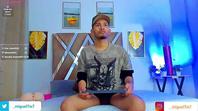   Miguel7w7 online show from January 12, 7:51 pm