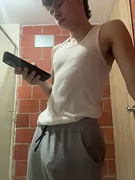 Handsome boys69 online show from February 10, 2:38 am