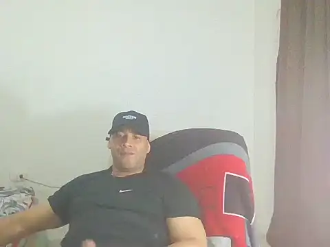 musclehetero online show from November 30, 4:14 am