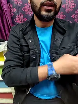 Cute Lucky online show from February 2, 7:22 pm