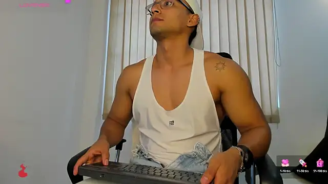 thomas scot1 online show from November 26, 1:25 pm