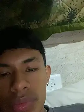 andres0diaz online show from December 4, 8:05 pm