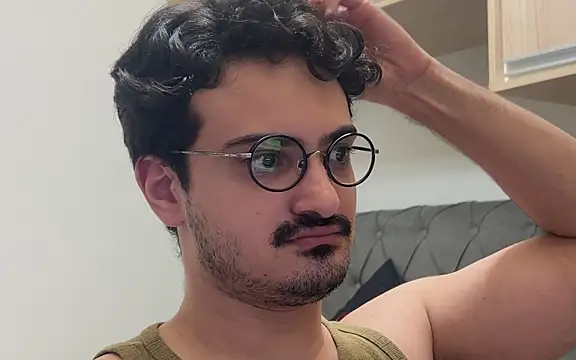 baelaleia online show from November 24, 6:03 am