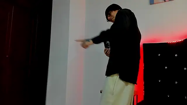 eren jeager online show from February 3, 6:22 am