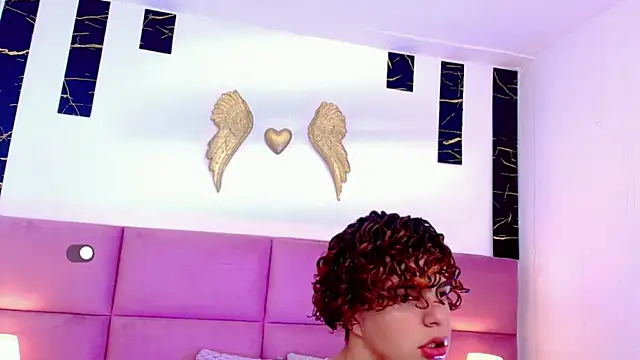 Skyee angel online show from November 26, 7:28 pm