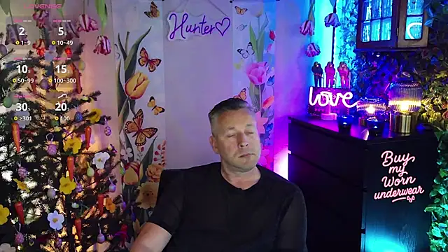 Hunter Fl online show from April 3, 4:04 pm