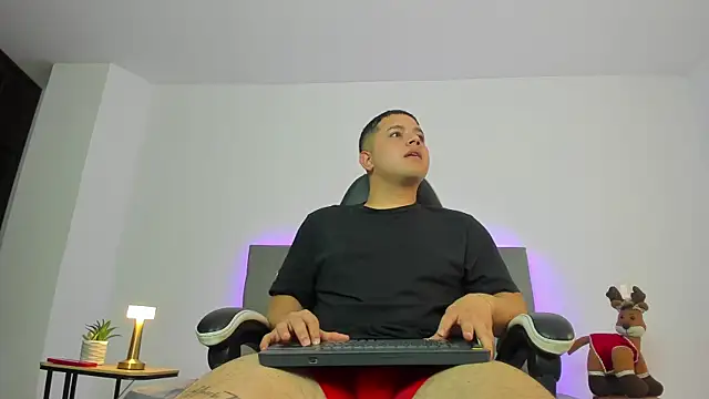 bry hill online show from November 25, 1:35 pm