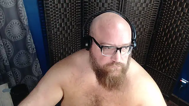 BigBearforCuddles online show from February 8, 2:28 am