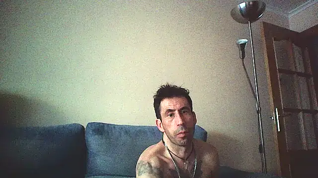 dura87 online show from April 19, 5:45 pm