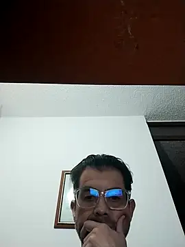 Fuegosutil online show from November 27, 3:21 am