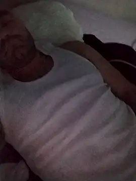 mrmav6969 online show from April 15, 8:09 pm