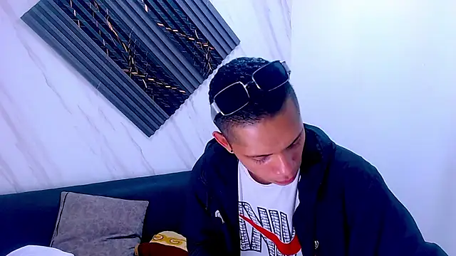 Axel Marcu online show from January 10, 5:34 am