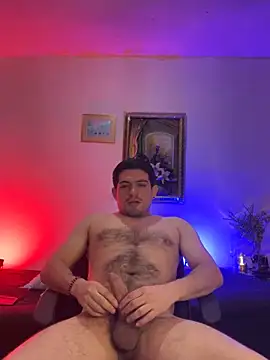 williamsmiiths16 online show from March 31, 1:02 pm