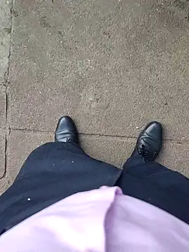 boyfromMum bai online show from March 26, 12:09 pm