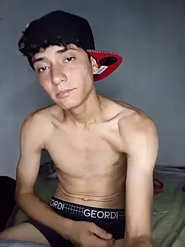 maikel23grande online show from December 22, 6:49 pm