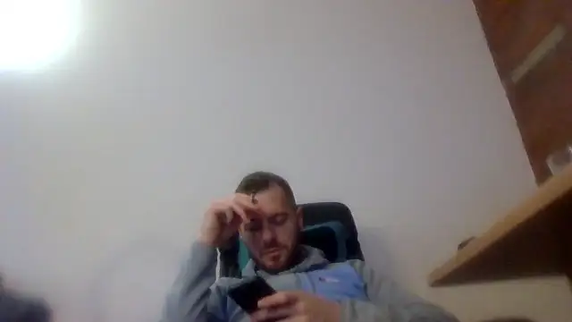 cheekycherryx online show from December 15, 2:19 am