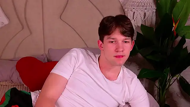 JamesRaww online show from January 5, 5:49 pm