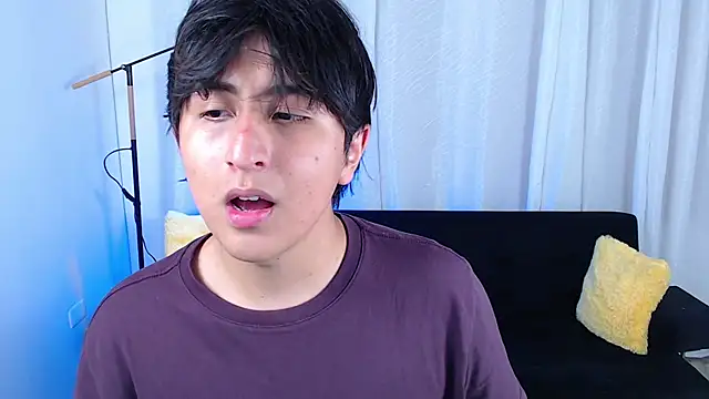 Zyan18 online show from January 7, 8:36 pm