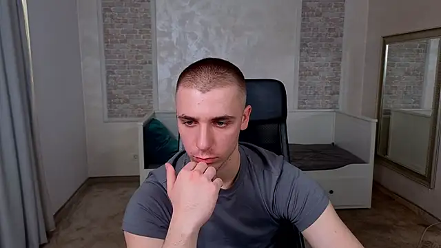 KellenWest online show from April 15, 10:15 am