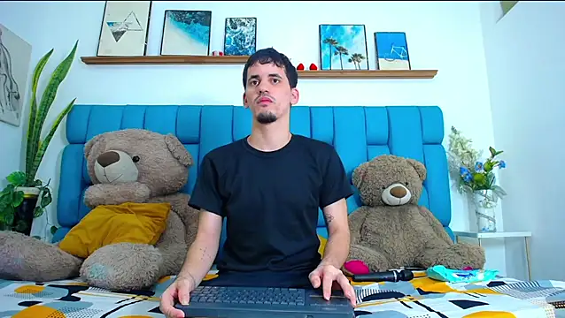 boy Dirty X online show from March 7, 5:27 am