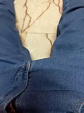 AqueousCrepe online show from February 14, 12:55 pm