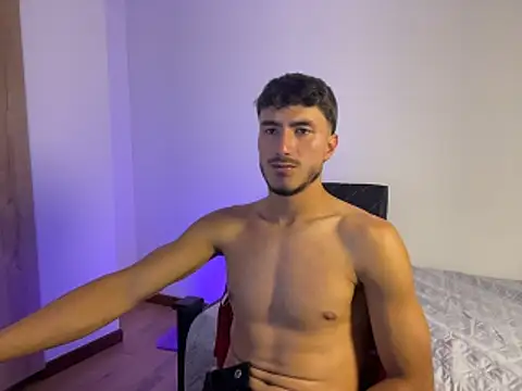 LIAM COLT online show from February 18, 8:06 pm