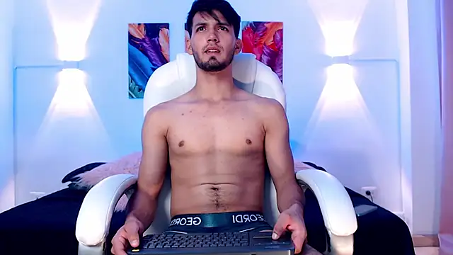 HarryFosster online show from April 13, 6:30 pm