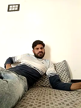 AmitKumar7758 online show from January 15, 10:08 am