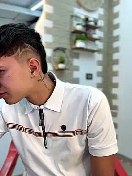 neithan sleitherx online show from February 3, 6:22 am