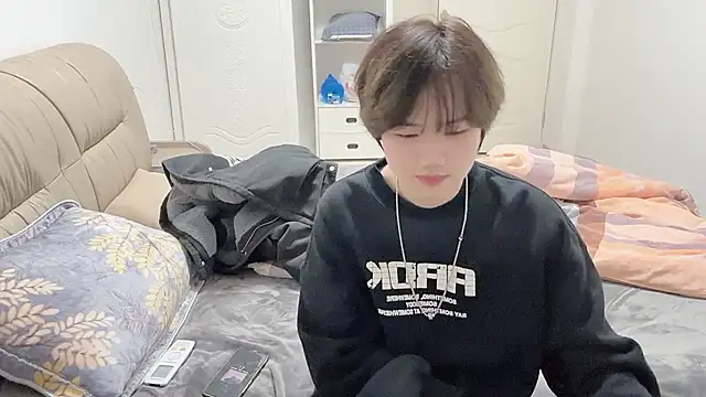 junnan001 online show from December 20, 3:19 pm