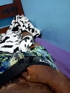 upwardchrome12 online show from January 16, 2:14 am