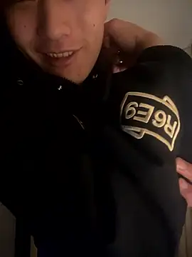 nanda108520 online show from January 19, 2:30 pm