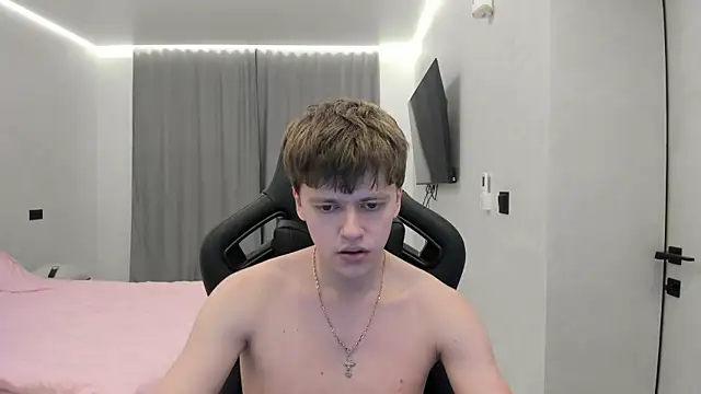 bonekoambalabu online show from April 11, 7:06 pm