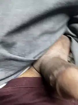 8inchhere online show from March 9, 7:30 pm