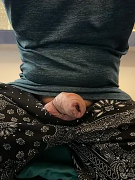 amonyak93 online show from February 20, 10:39 am