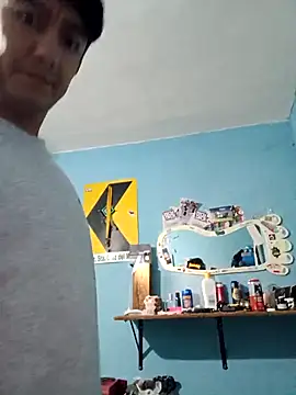 Hxzelmxnix online show from January 6, 7:18 pm