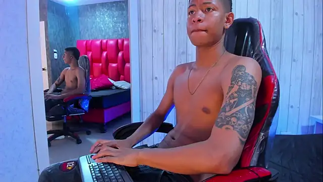  erick j online show from March 29, 12:55 am