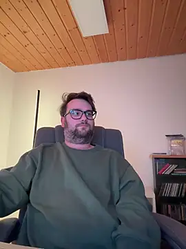 Dominic2295 online show from February 22, 7:43 am