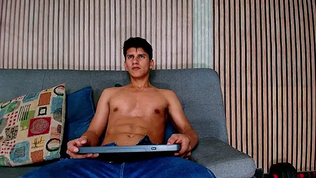 Atlas desire online show from January 31, 10:52 pm